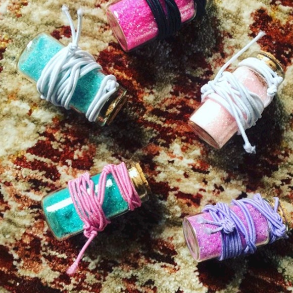 Necklaces!! - Picture 1 of 1